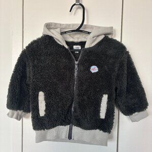 BEAMS mini Fuzzy Zip-Up Hoodie (Size 90 / 2T-3T) – Black & Gray